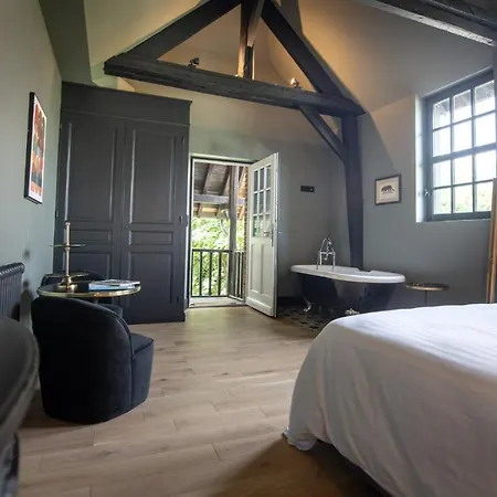 Maison Heronniere Bed & Breakfast *