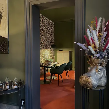 Maison Heronniere Bed & Breakfast 4*